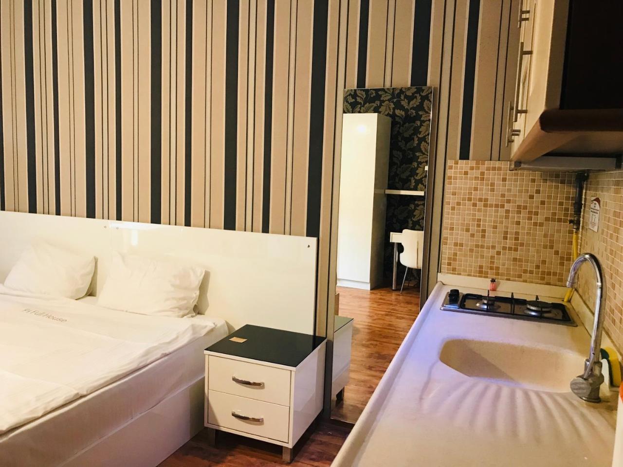 Full House Boutique Hotel Istanbul Exterior photo